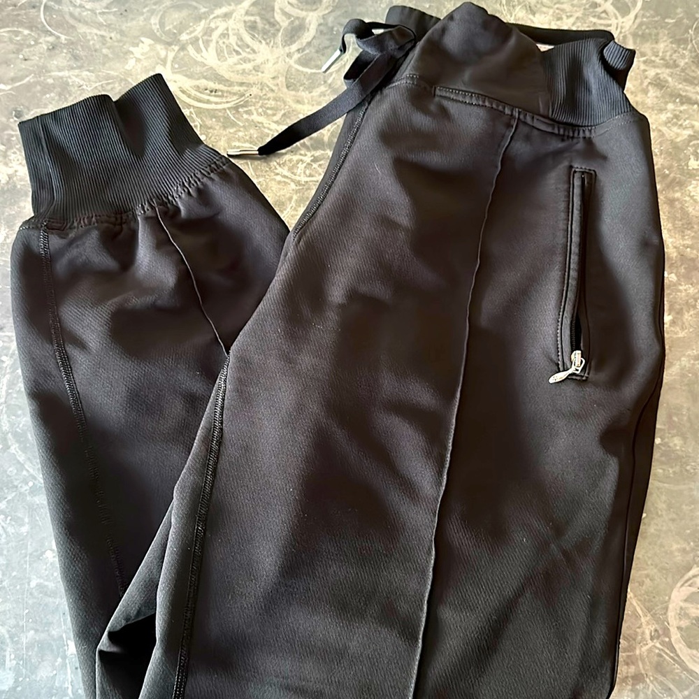 Calvin Klein performance stretch black jogger leisure pants medium